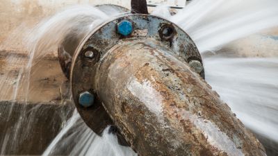 Warning Signs Of A Leaking Water Main Line